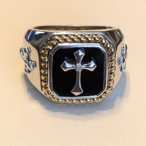 Men’s Cross Ring